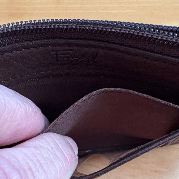 Fossil Brown Leather Key & Card Holder - Picture 7 of 8